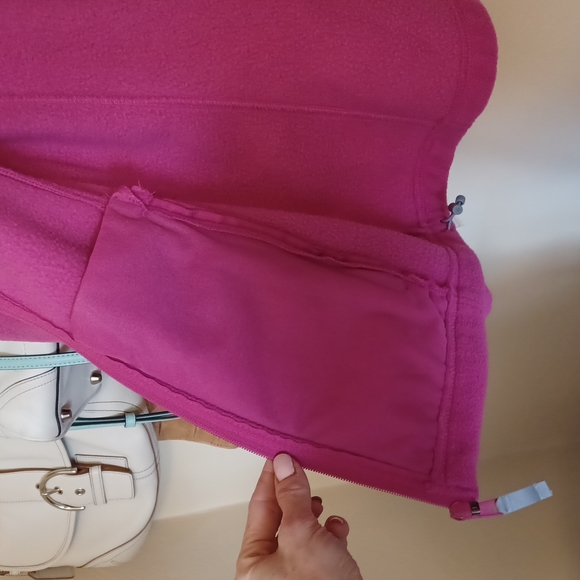 Columbia Fleece Jacket Small Fushia Pink Full Zip, Zip Pockets, Inside Pockets - Picture 6 of 8